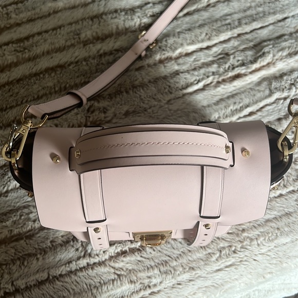 Michael Kors pink blush Manhattan handbag - Picture 2 of 6